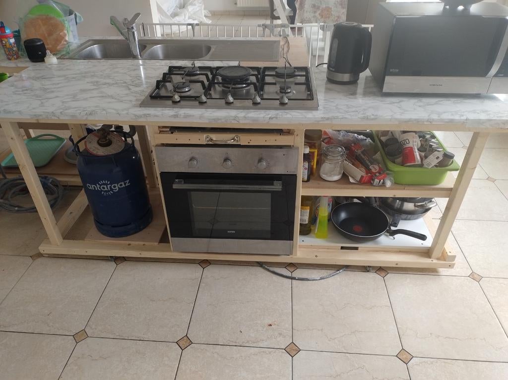 Mobiele Keuken op Wieltjes met 5-Pits Gasfornuis en Oven, Huis en Inrichting, Keuken | Complete keukens, Ophalen, Gebruikt