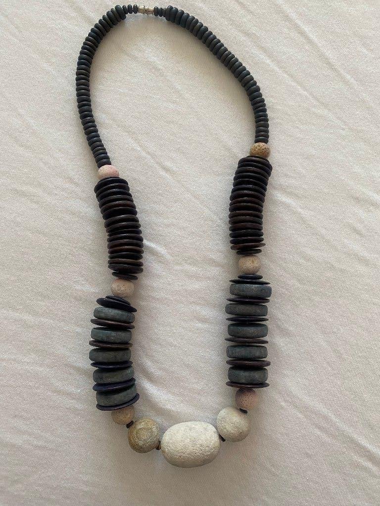 ketting blauw/ecru/bruin, Sieraden, Tassen en Uiterlijk, Kettingen, Ophalen of Verzenden, Zo goed als nieuw, Blauw, Overige materialen