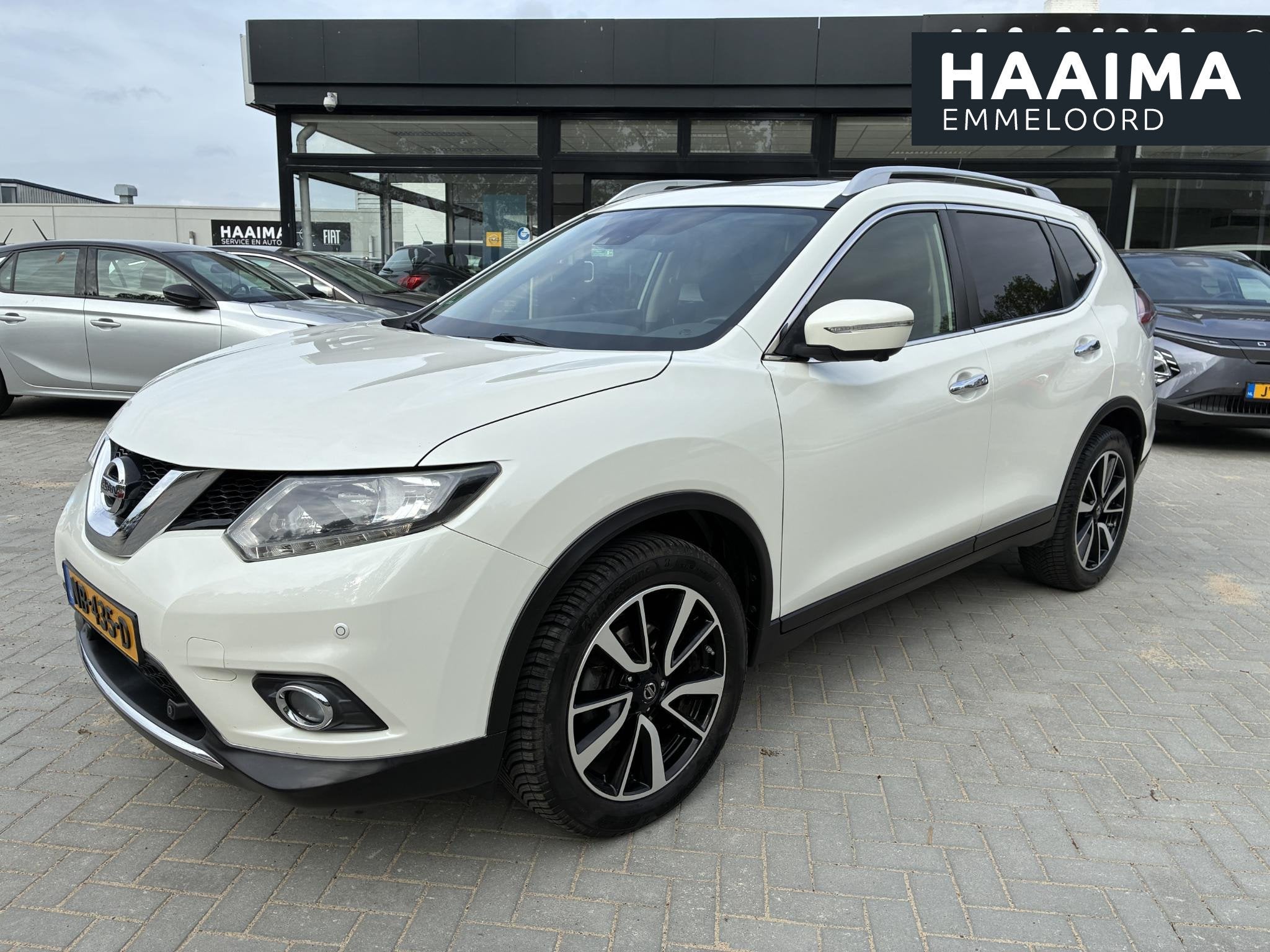 Nissan X-Trail 1.6 DIG-T N-Connecta | ECC | Navigatie | Pano