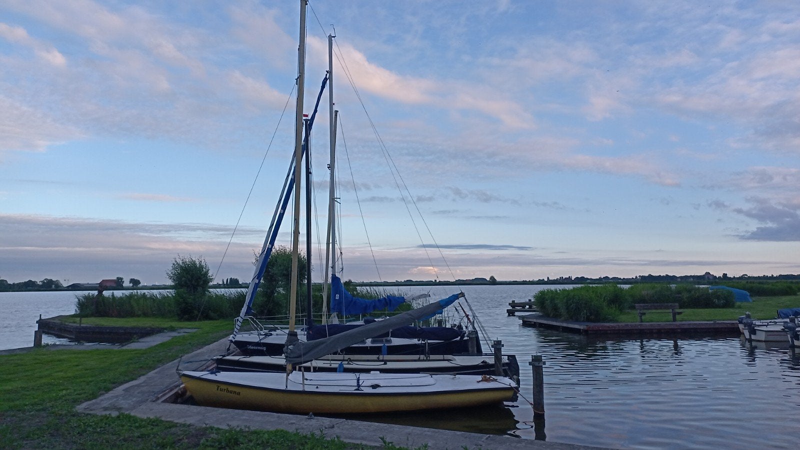Open zeilboot Centaur na de zomerperiode beschikbaar, Ophalen