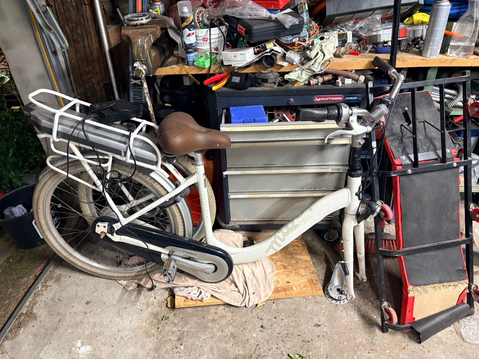 Te koop giant mio electrische fiets voor onderdelen, Ophalen, Gebruikt, 30 tot 50 km per accu, Giant