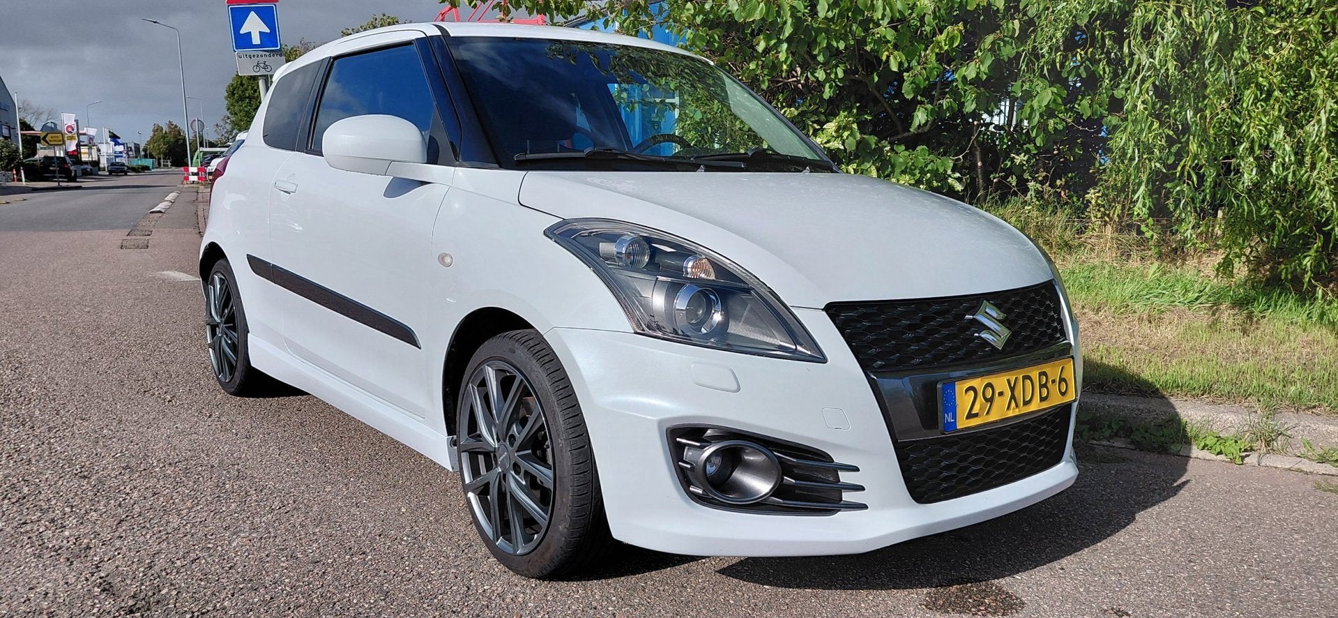 Suzuki Swift 1.6 Sport Supergave, sportieve en mooie auto., Auto's, Voorwielaandrijving, Euro 5, 136 pk, Gebruikt