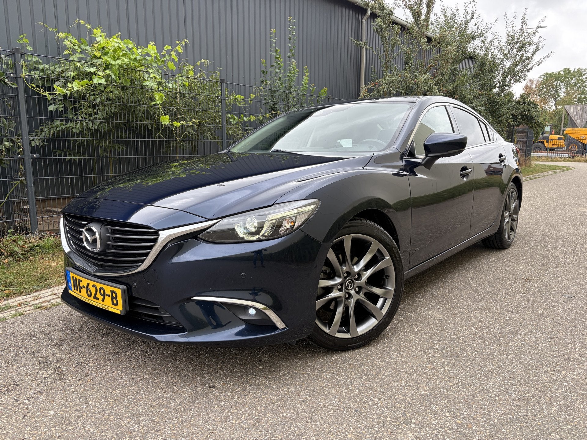 Mazda 6 2.0 SkyActiv-G 165 GT-M / LEER / HEAD-UP / NAVI / TR, Auto's, Voorwielaandrijving, 1998 cc, 4 cilinders, Blauw