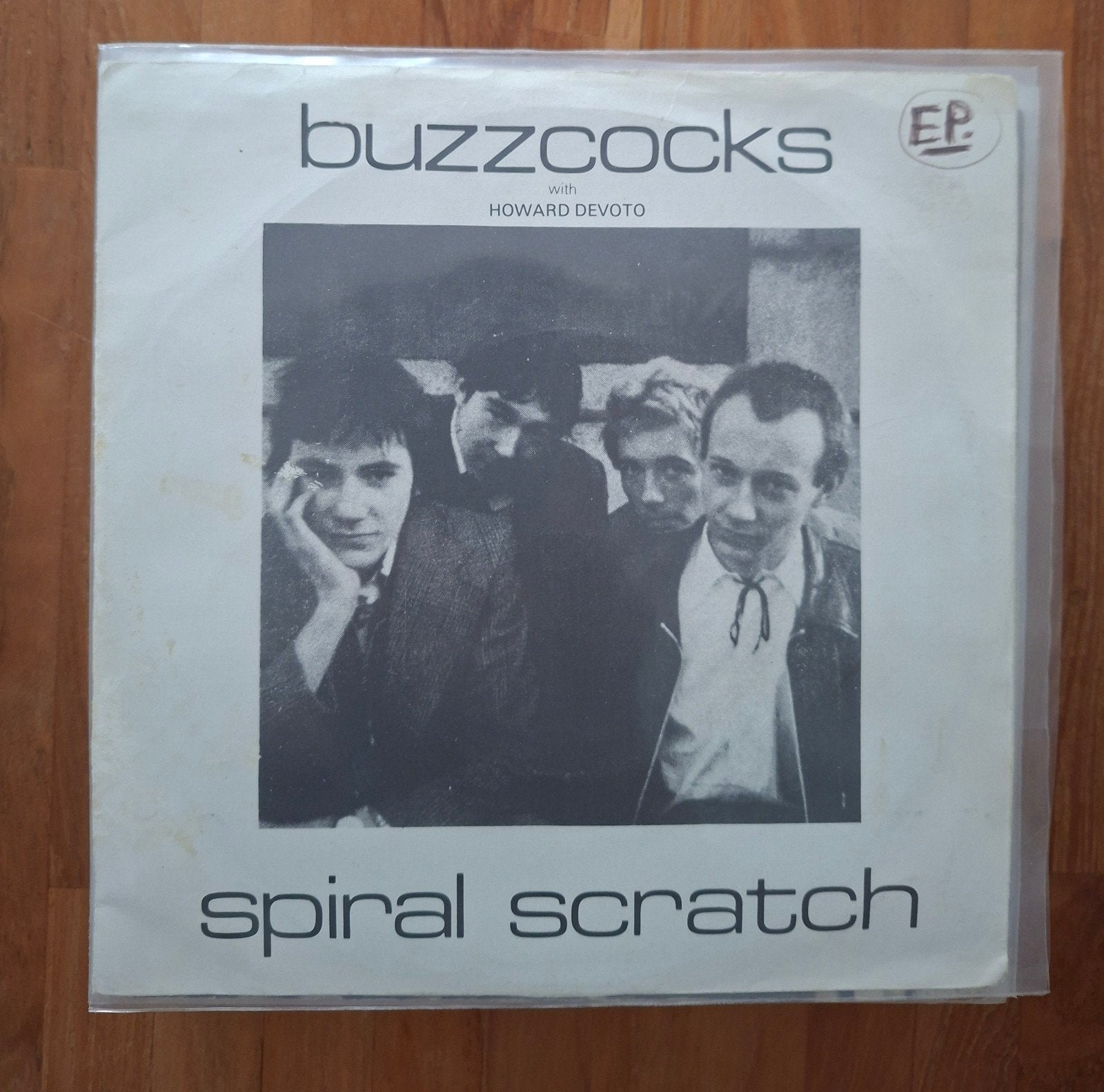 Buzzcocks  - EP  - 4 nummers  - Spiral scratch - TOP, Gebruikt, Verzenden, 7 inch, EP