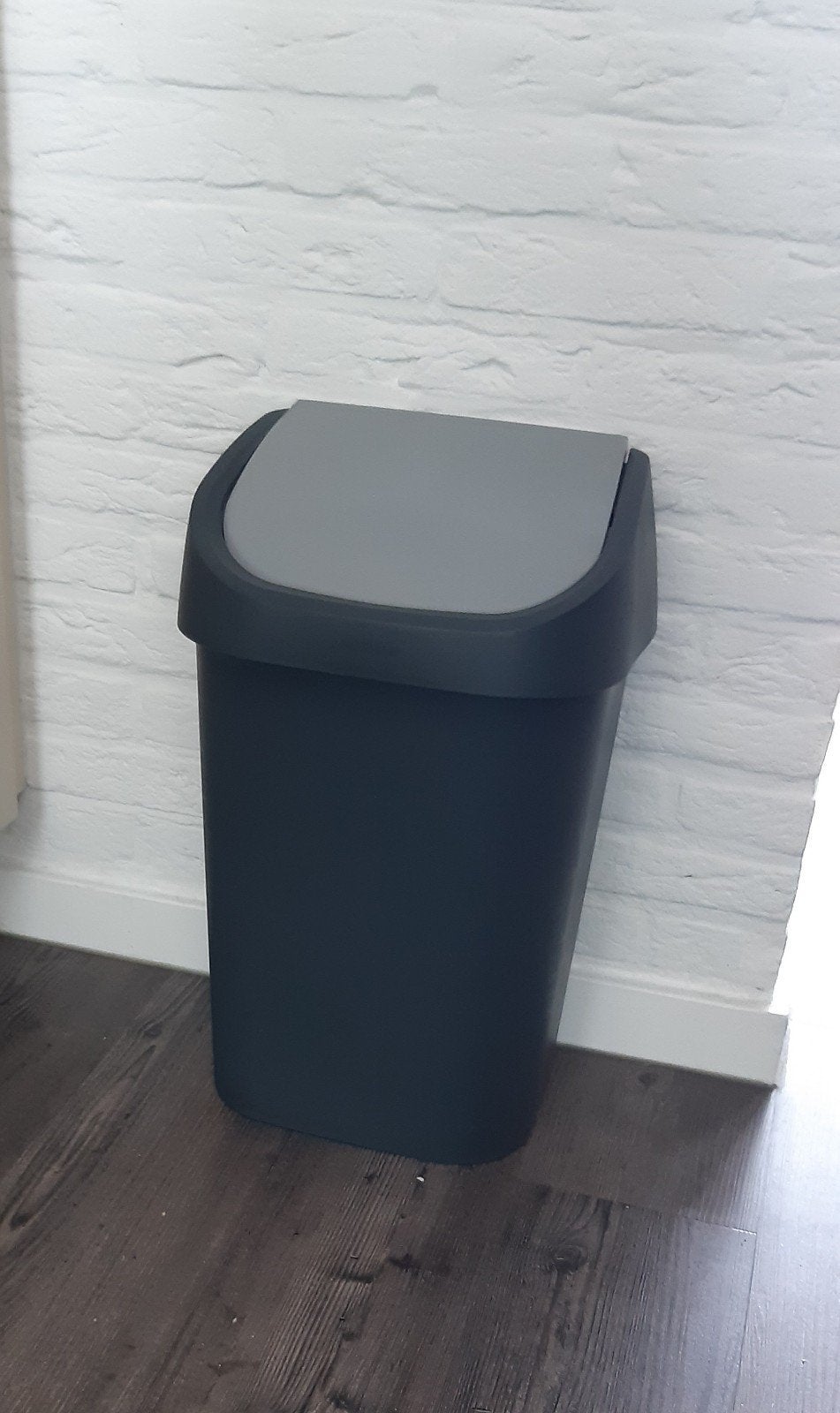 Allibert Kunststof Prullenbak 25ltr - Stijlvol & Praktisch, 20 tot 30 liter, Ophalen, Zo goed als nieuw, Kunststof