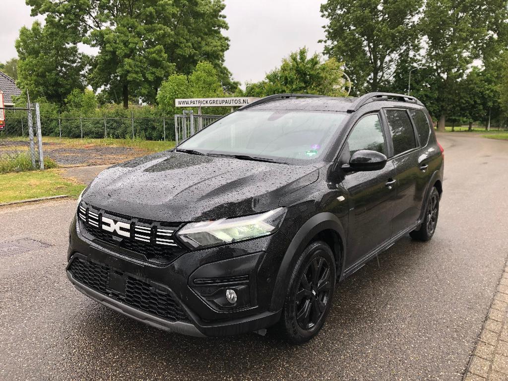 Dacia Jogger Extreme 1.6 Hybride 7P met rijdbare schade, Auto diversen, Schadeauto's, Zwart, Hybride Elektrisch/Benzine, 1598 cc