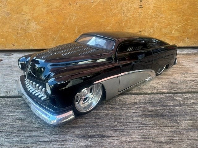 1:18 Mercury Custom Jada zwart, Ophalen of Verzenden, Gebruikt, Auto, Overige merken