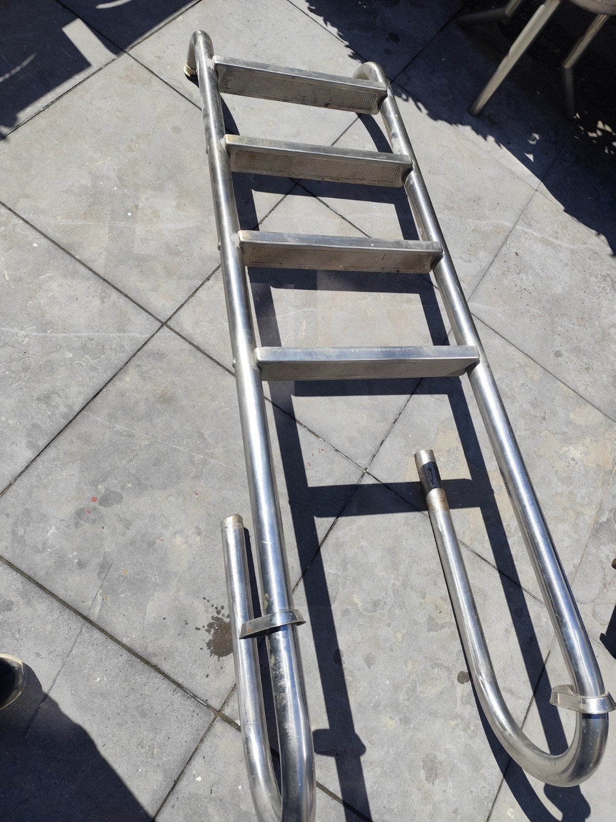 Zwembad / steiger trap, Ophalen