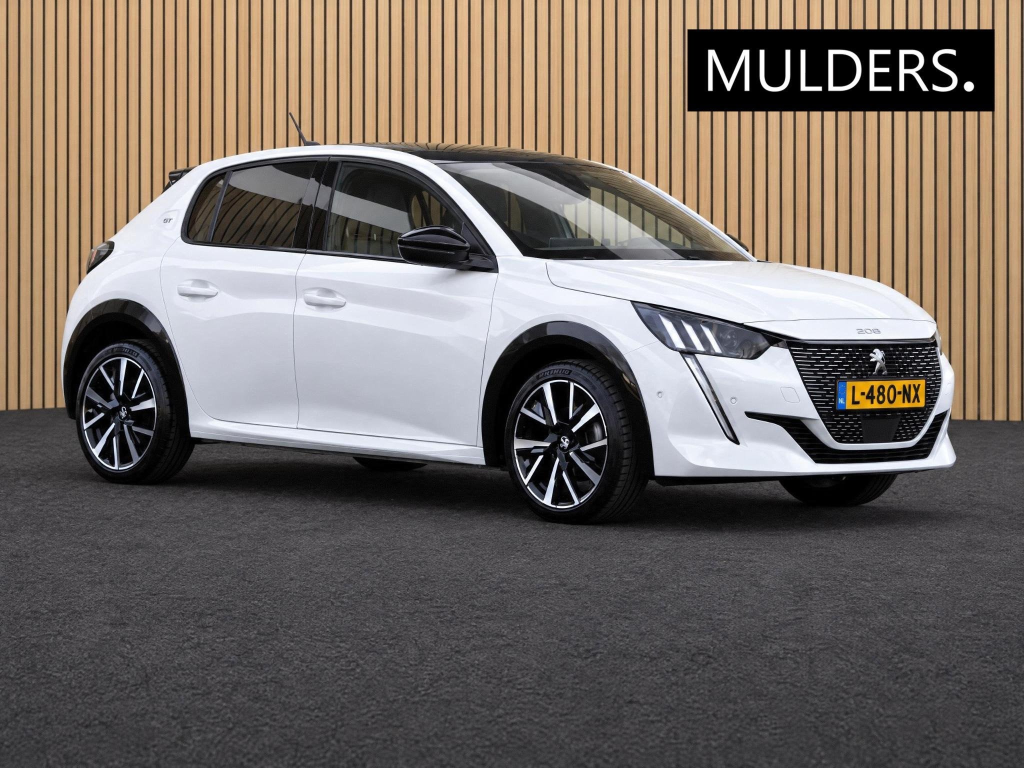 Peugeot 208 1.2 PureTech GT Pack | Navi / Camera / Climate, Auto's, Voorwielaandrijving, 12 maanden, Gebruikt, Euro 6