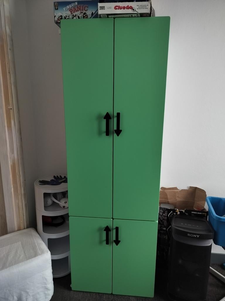 Ikea kast, Ophalen