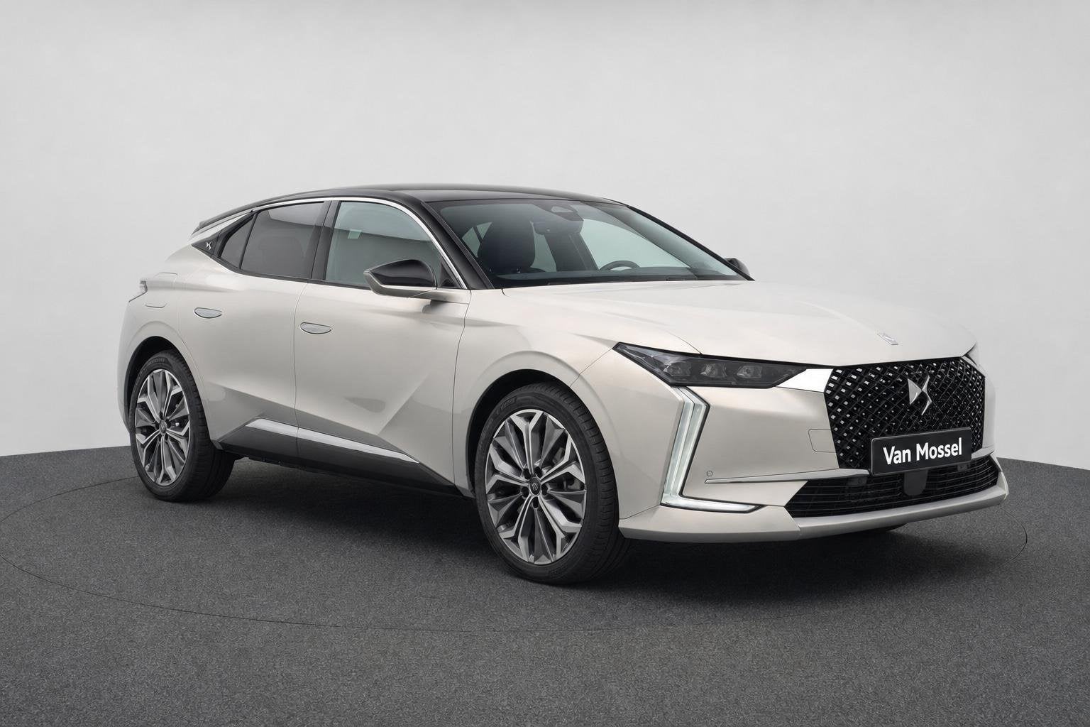 DS 4 E-Tense Trocadero | Camera | Trekhaak | Navigatie | Ele, Auto's, 12 maanden, Gebruikt, Euro 6, 4 cilinders