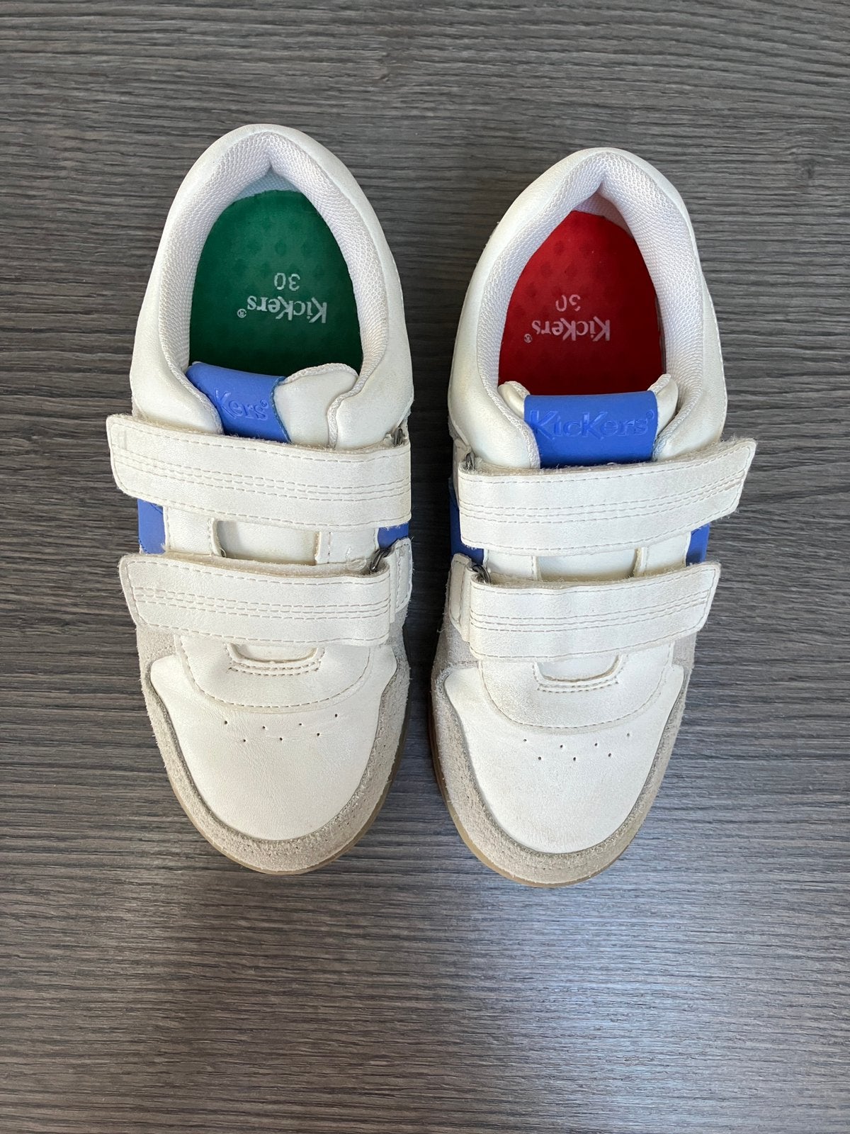 Sneakers van Kickers maat 30 ZGAN, Schoenen, Ophalen of Verzenden, Zo goed als nieuw, Jongen