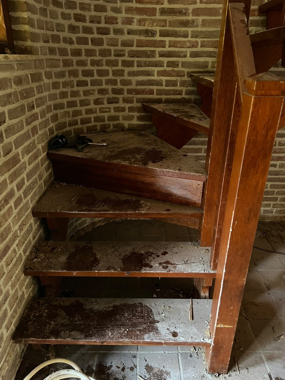 Hardhouten trap, Ophalen, Gebruikt