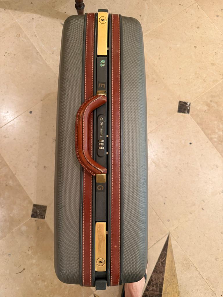 Vintage Samsonite koffer met lederen afwerking, Gebruikt, 45 tot 55 cm, Slot, Leer