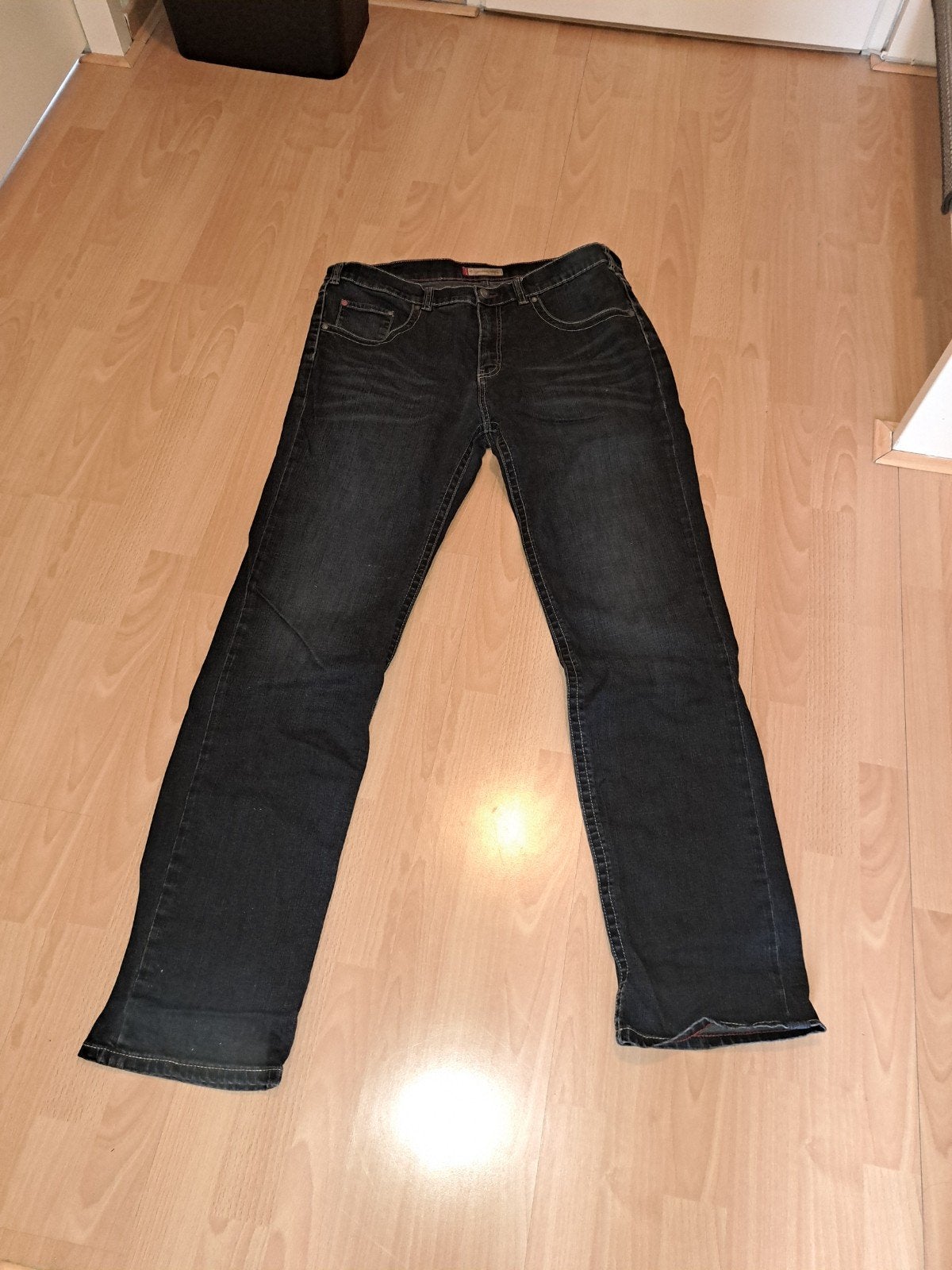 Donkerblauwe spijkerbroek Maat W 38/ L 36, Ophalen of Verzenden, Zo goed als nieuw, Blauw, W36 - W38 (confectie 52/54)