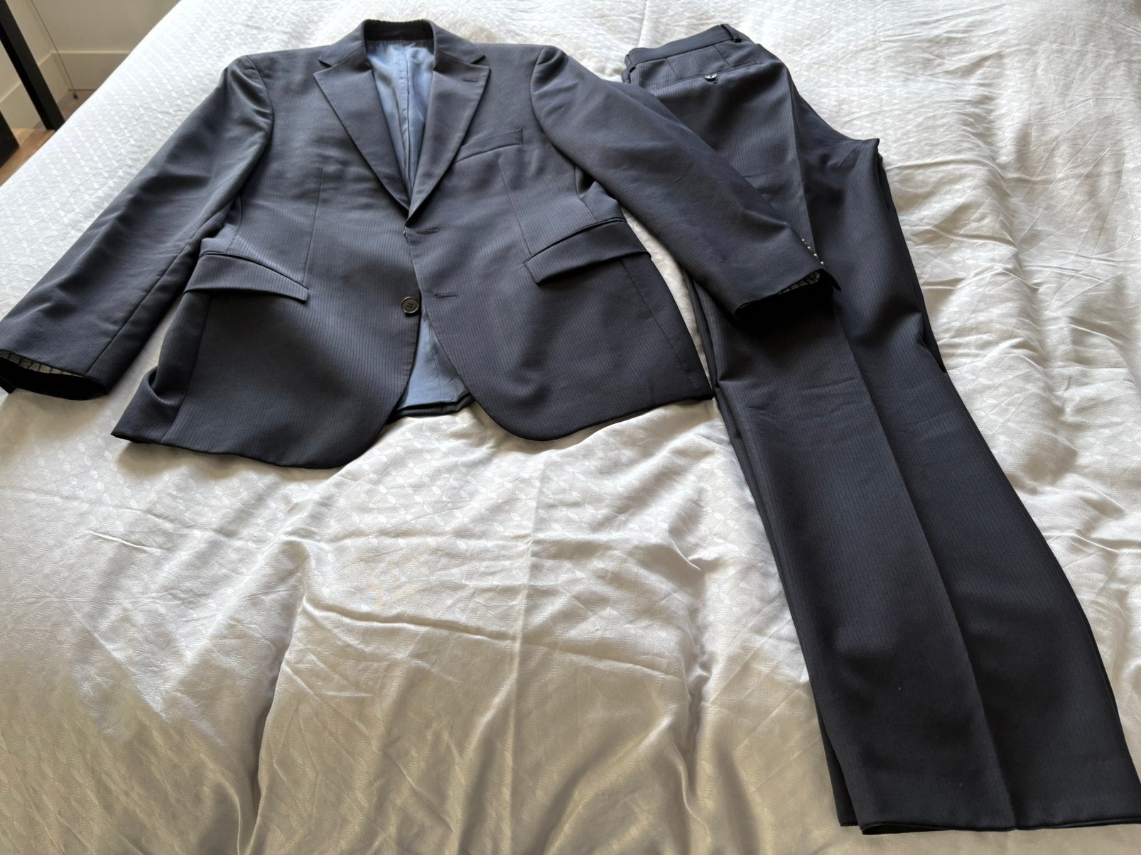 Pak Hugo Boss maat 46 donker blauw, Ophalen of Verzenden, Zo goed als nieuw, Maat 46 (S) of kleiner, Blauw