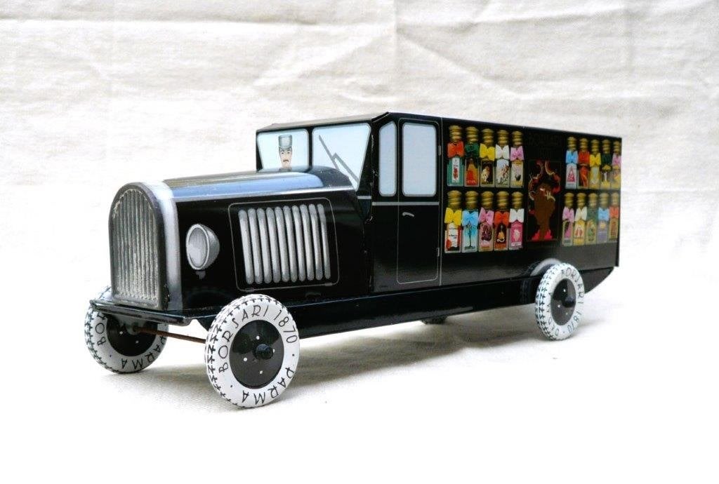 blikken truck Borsari 1870 parfum aftershave, Italië., Ophalen of Verzenden