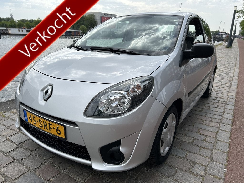 Renault Twingo 1.2-16V Authentique Airco apk keurige auto, Gebruikt, Zwart, 4 cilinders, 4 stoelen