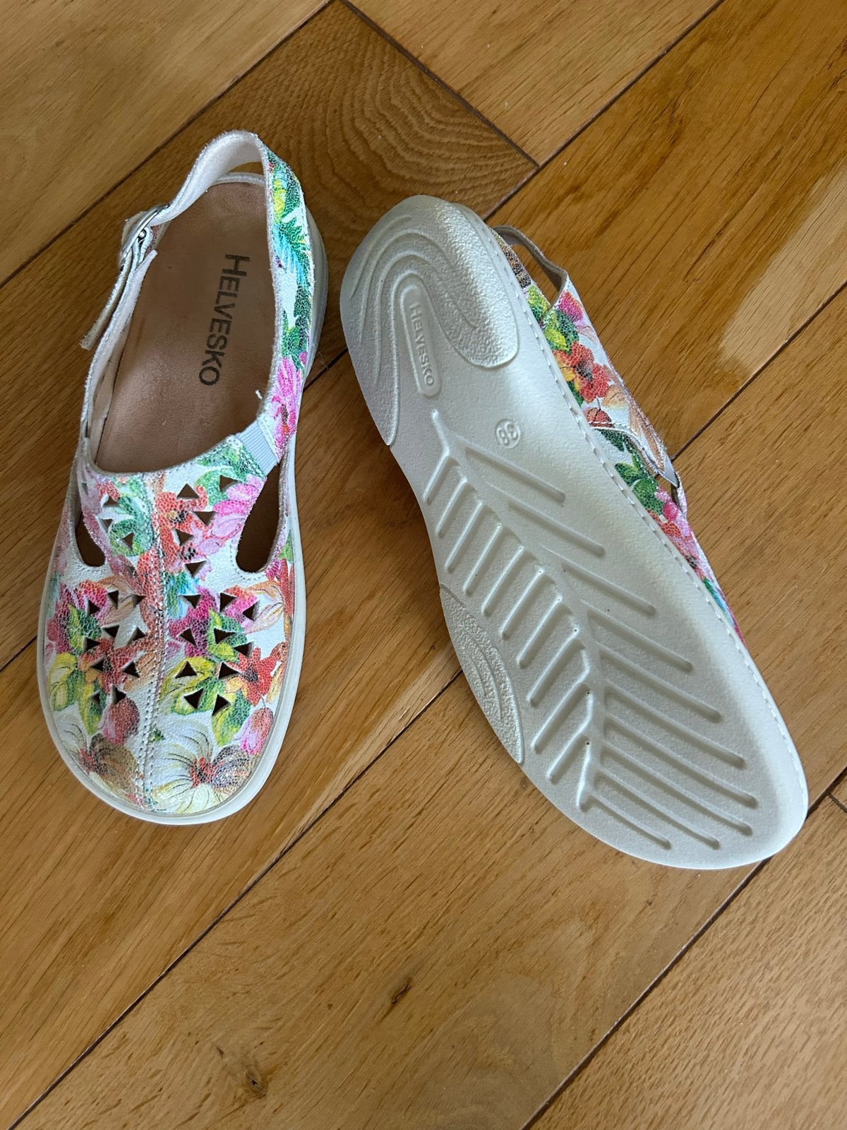 Helvesko schoenen maat 38, zo goed als nieuw, Ophalen of Verzenden, Zo goed als nieuw, Sneakers of Gympen