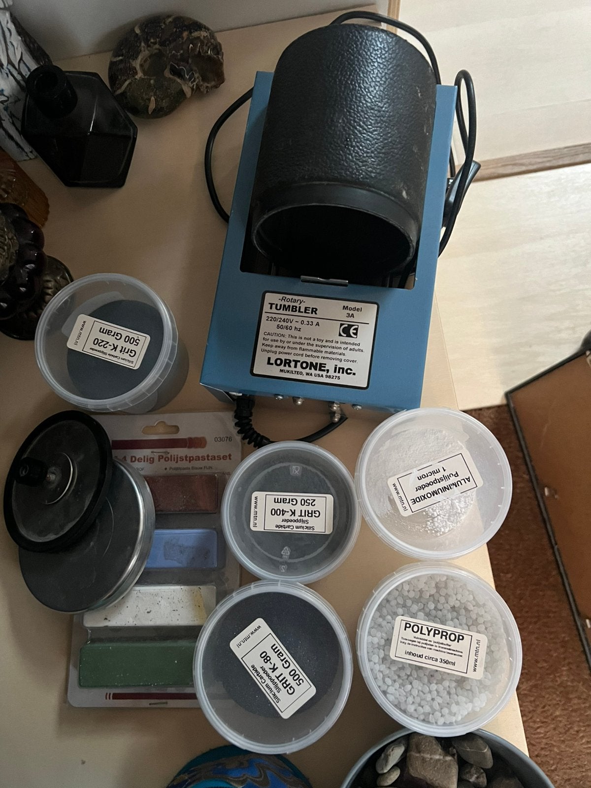 Trommelmachine Lortone, Ophalen