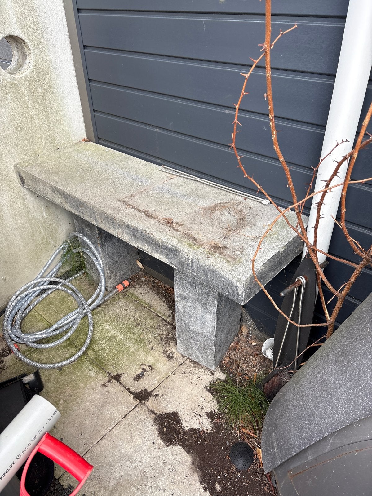 Robuuste betonnen tuinbank, Tuin en Terras, Ophalen of Verzenden, Gebruikt, Overige materialen