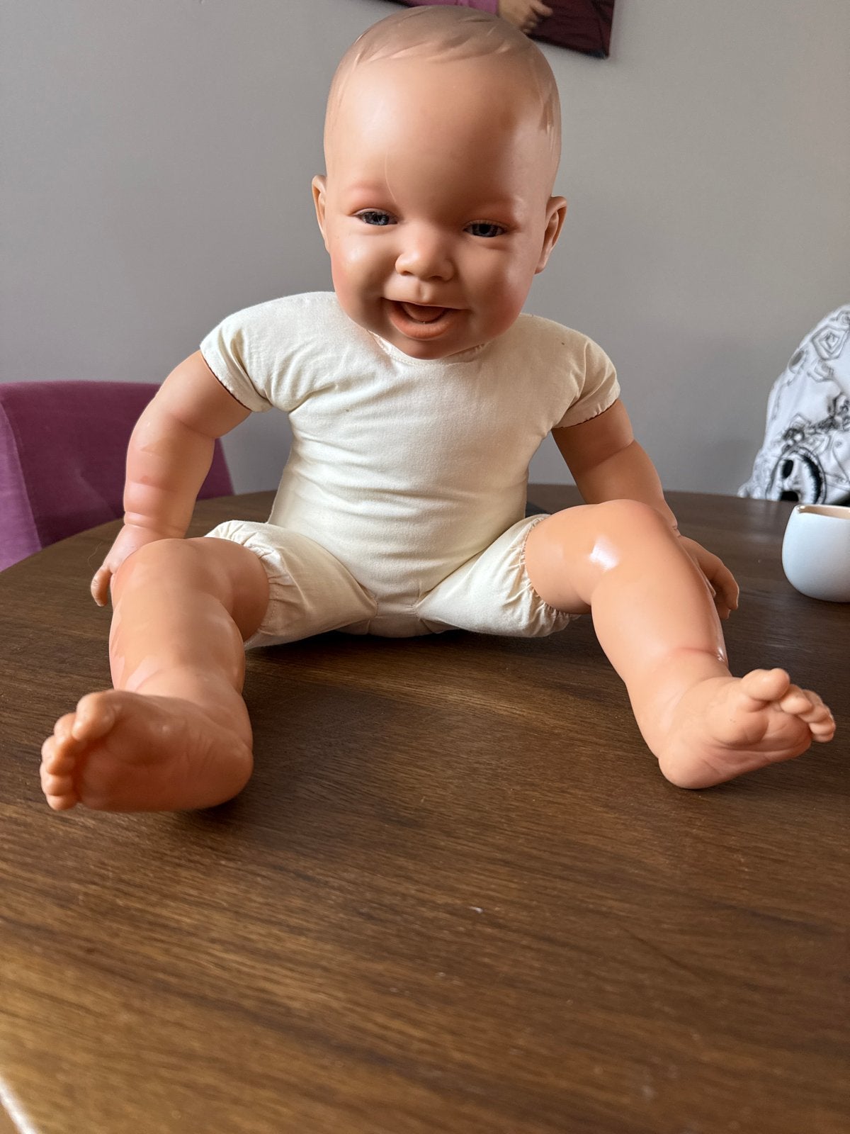 Massage Babypop met Lachend Gezichtje, Ophalen of Verzenden, Gebruikt, Babypop