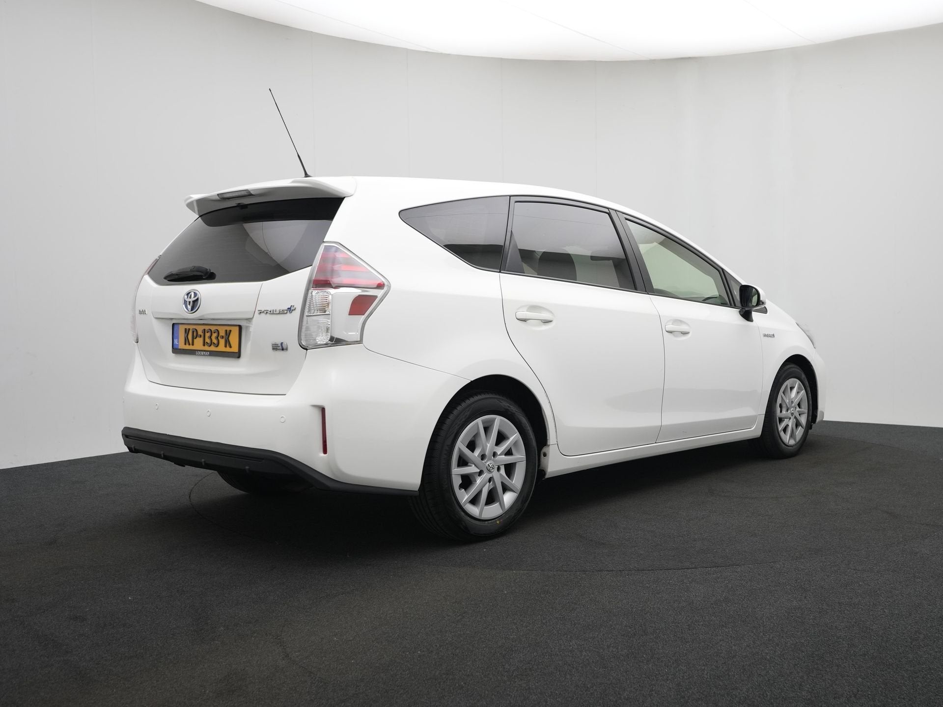 Toyota Prius Wagon 1.8 Aspiration Limited Rijklaar | 7 zitte, Auto's, 12 maanden, Gebruikt, 4 cilinders, 7 stoelen