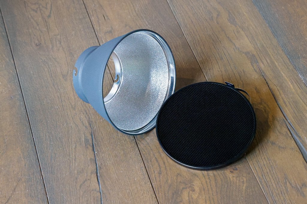 Elinchrom Reflector 21 cm + grid 30, Ophalen of Verzenden, Zo goed als nieuw, Elinchrom, Overige typen