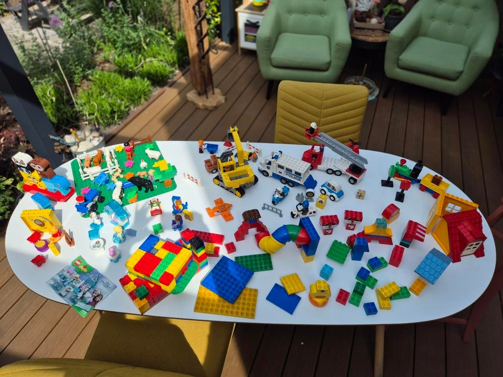 Grote set duplo inclusief platen, voertuigen en poppetjes, Kinderen en Baby's, Speelgoed | Duplo en Lego, Ophalen, Gebruikt, Inclusief extra onderdelen