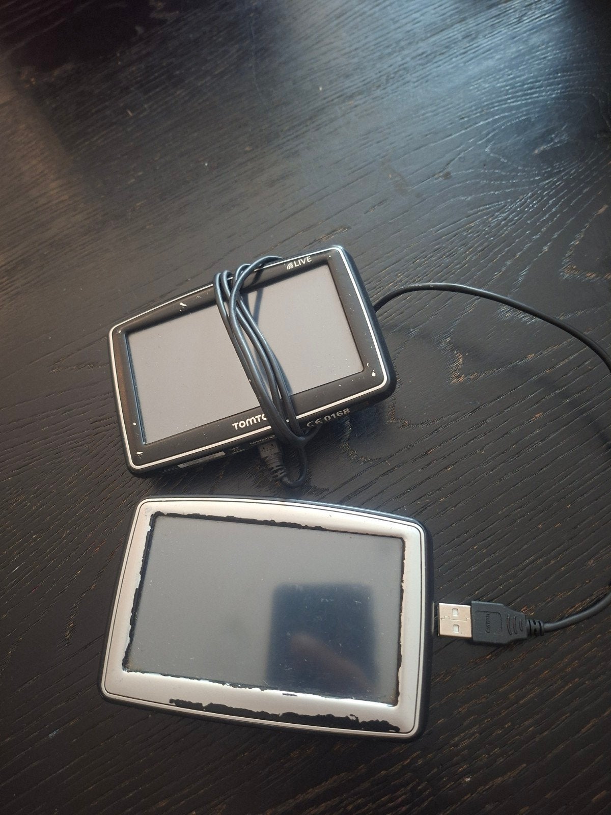 Twee TomTom navigatiesystemen - Gebruikt, Ophalen of Verzenden, Gebruikt