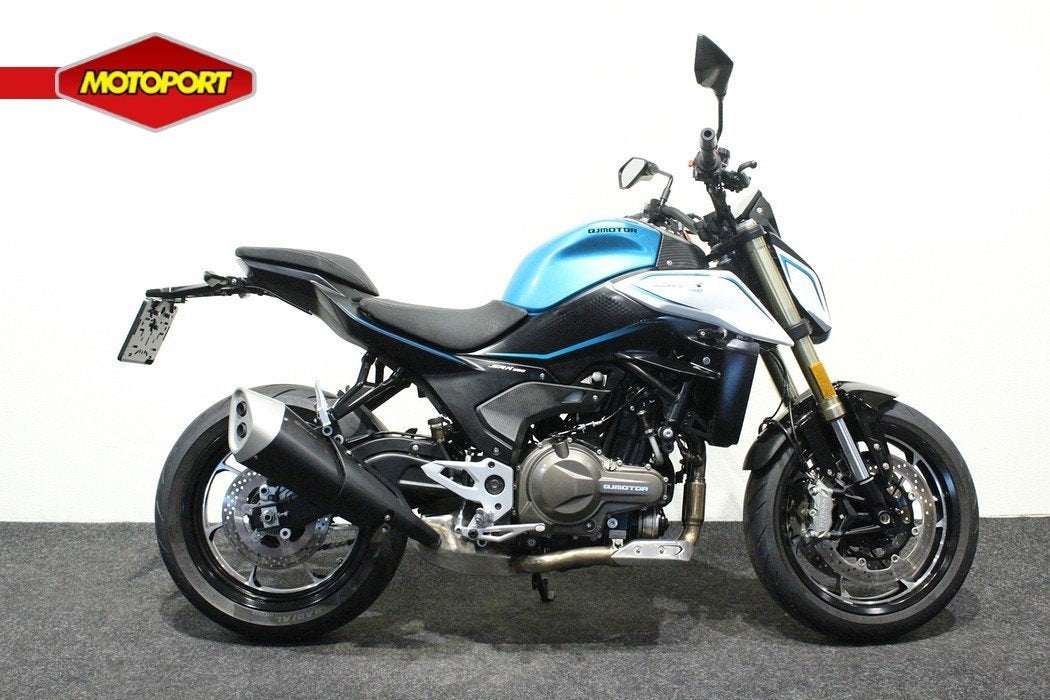 QJMOTOR SRK 550, Bedrijf, QJMOTOR, Naked bike