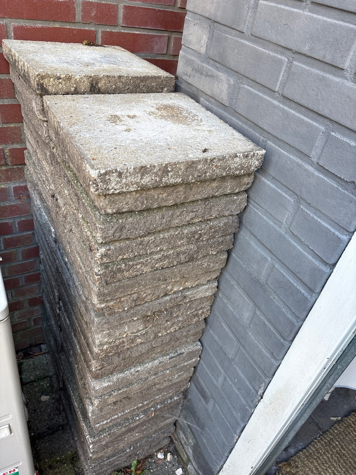 Gebruikte betonnen terrastegels 12 m2. : 76 stuk, Tuin en Terras, Ophalen, Gebruikt, 5 tot 10 m², Beton