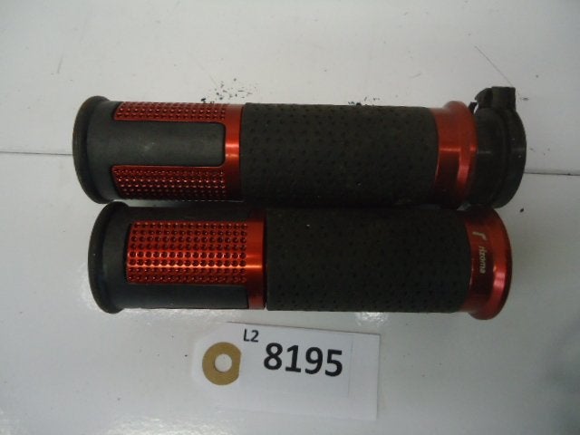 Handvat en gashendel D1-30912