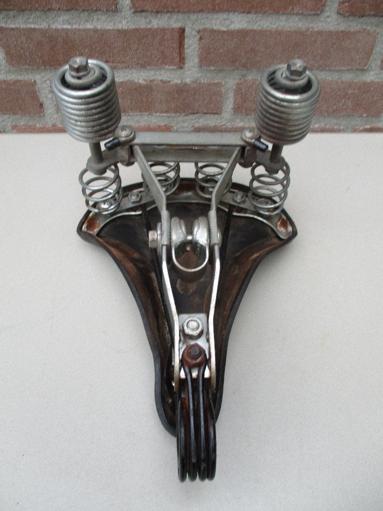 Vintage lederen Primus zadel., Fietsen en Brommers, Ophalen of Verzenden, Gebruikt
