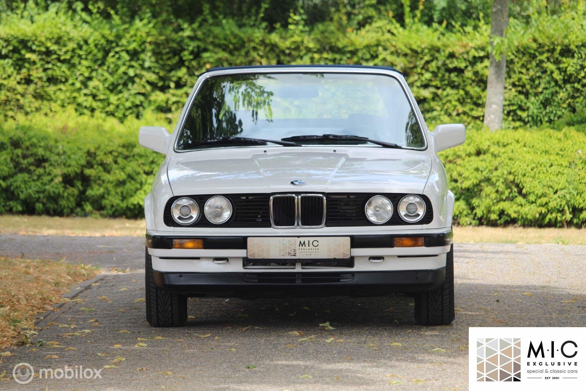 BMW 325i E30 Cabrio automaat | Inruil mogelijk. | Topstaat!, Auto's, Oldtimers, Automaat, Achterwielaandrijving, 2494 cc, Cabriolet