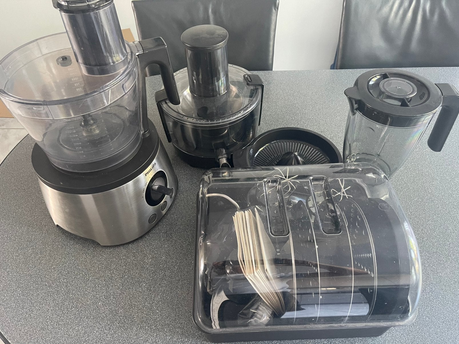 Philips  keukenmachine HR7778/00, Witgoed en Apparatuur, Keukenmixers, 1 tot 2 liter, Ophalen, Zo goed als nieuw, 3 snelheden of meer