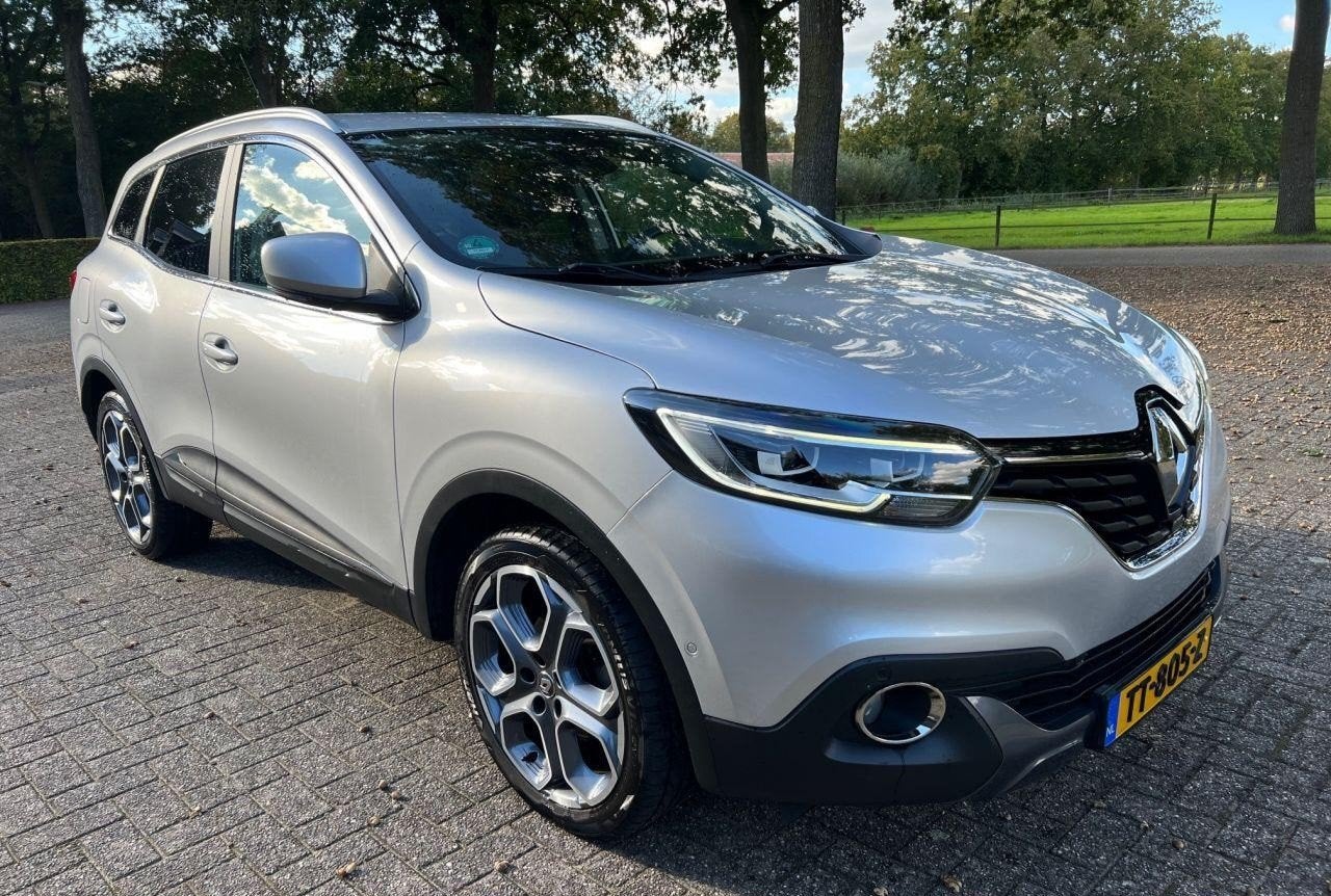Renault Kadjar 1.2 TCe 2018 Limited/Leer/Navi/Camera/Pdc/Cru, Auto's, Voorwielaandrijving, Kadjar, 4 cilinders, Leder