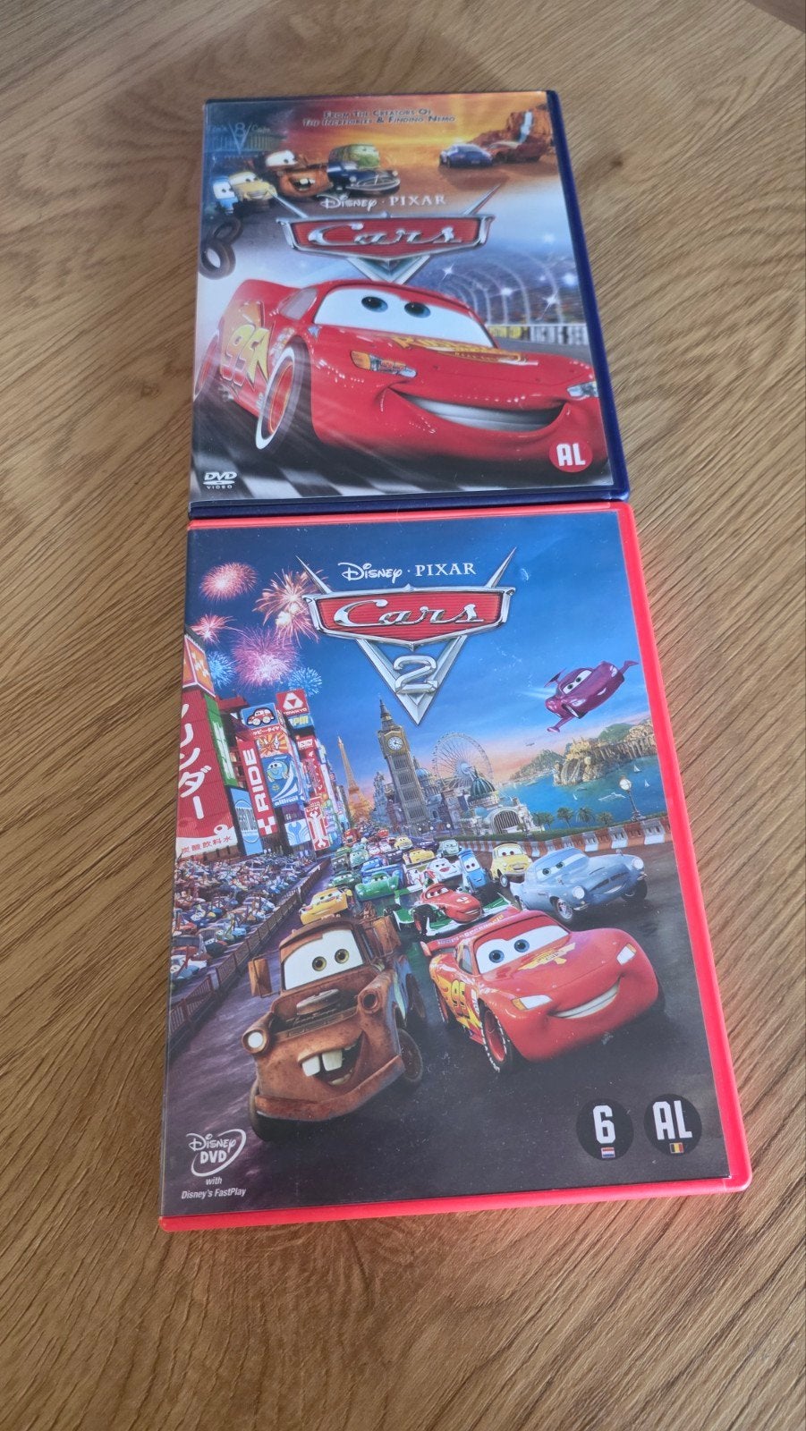 Cars 1 en Cars 2 DVD's - In goede staat, Gebruikt, Animatie, Alle leeftijden, Nederlands