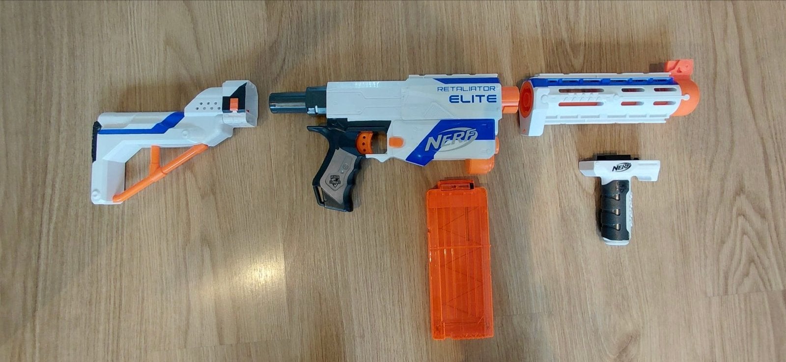Nerf N-Strike Elite Retaliator Blaster met accessoires, Ophalen, Gebruikt, Jongen of Meisje