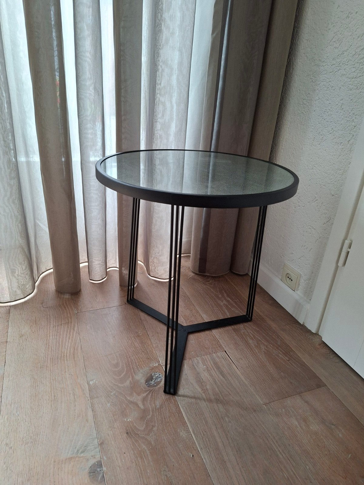 Rond bijzettafeltje met glasplaat, 45 cm doorsnede, Minder dan 55 cm, Gebruikt, Rond, Ophalen
