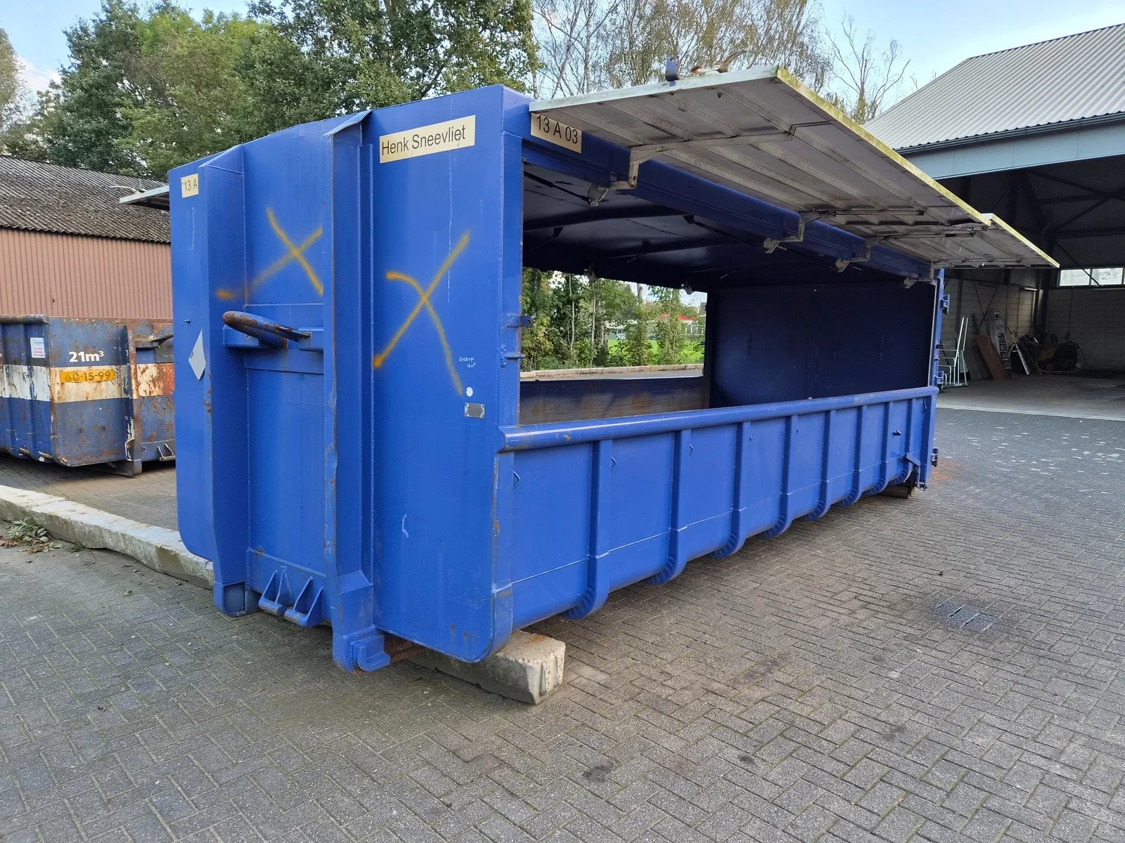 "Asbest" Container 13 M3