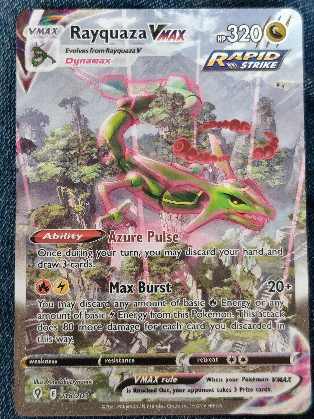 Rayquaza VMAX Evolving Skies Pokémon Kaart, Hobby en Vrije tijd, Verzamelkaartspellen | Pokémon, Ophalen of Verzenden