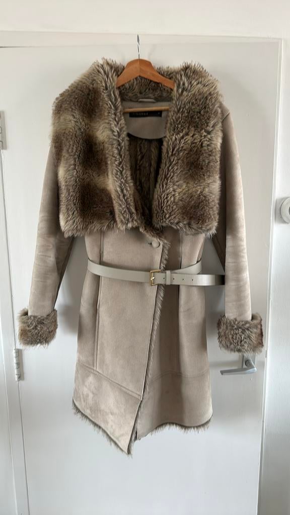 Supertrash winterjas met imitatiebont, Ophalen, Zo goed als nieuw, Beige