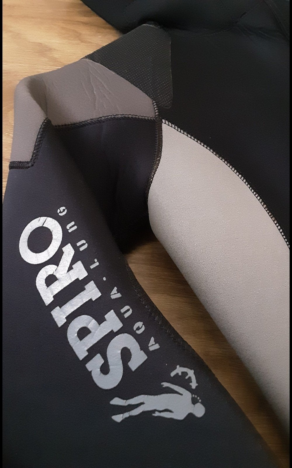wetsuit Spiro size 4, Ophalen of Verzenden