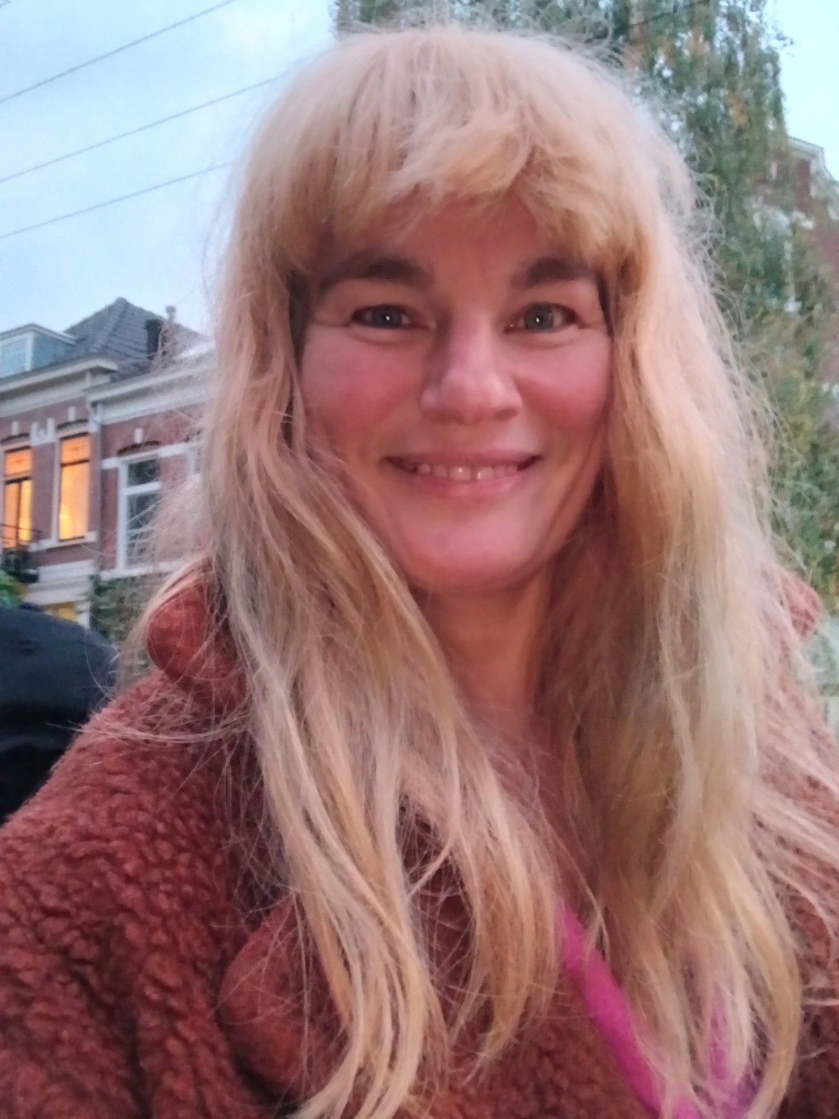 HULP VOOR MOEDER EN KIDS, IN RUIL VOOR EVT. WEDERDIENST, Ophalen of Verzenden