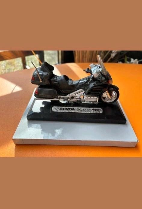 Schaalmodel Honda Gold Wing 2012 motor, Hobby en Vrije tijd, Overige merken, 1:50 of kleiner, Overige typen, Ophalen of Verzenden