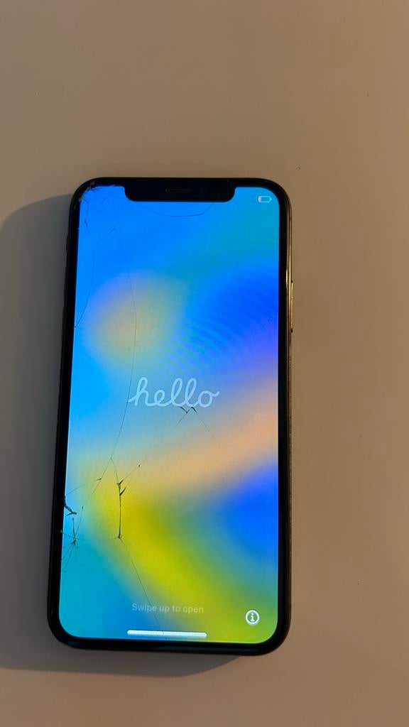 iPhone XS Max 64GB - Scherm gebarsten, Telecommunicatie, Mobiele telefoons | Apple iPhone, Gebruikt, Zwart, Ophalen of Verzenden