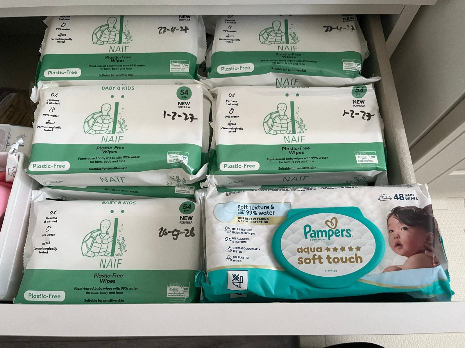 27x Naif Babydoekjes, Ophalen of Verzenden, Nieuw