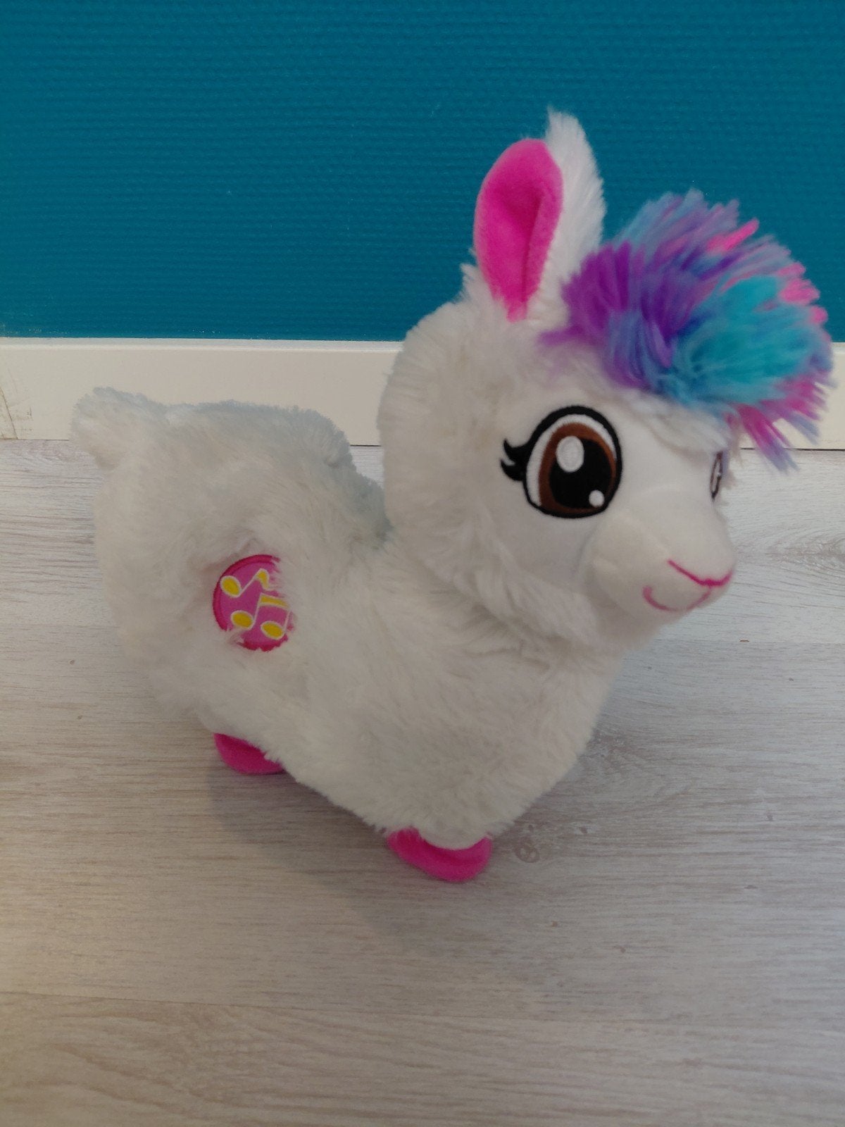 Lala Lama knuffel met geluid, kan dansen en bewegen, Ophalen
