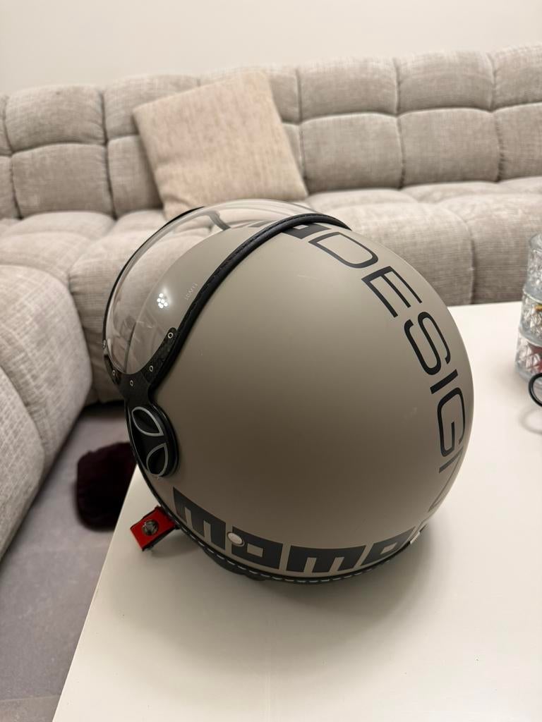 MoMo Design helm voor Vespa, Ophalen, Zo goed als nieuw